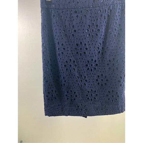 J Crew The Pencil Skirt Navy Eyelet Size 0 - Picture 4 of 9